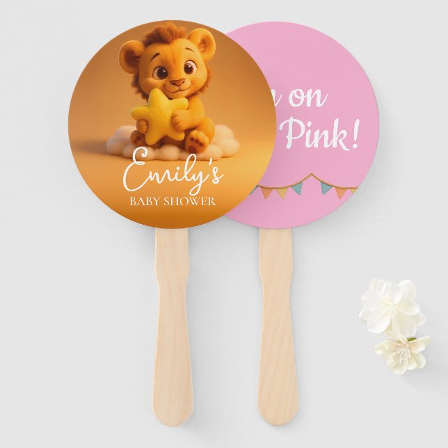 Leque Gender Reveal Hand Fan, Little Lion. It’s a Girl (Frente e Verso)
