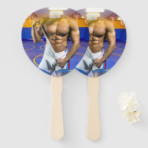 Leque O cara musculoso de SlipperyJoe com seis músculos 