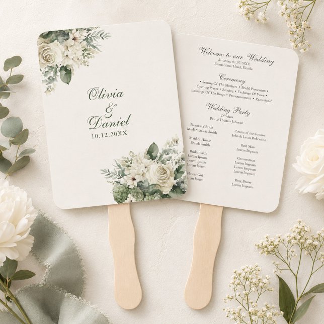 Leque Programa de Casamento Boho Sage Verde e Flores de  (Boho Sage Green and Ivory Flowers Wedding Program Hand Fan on a table with flowers)
