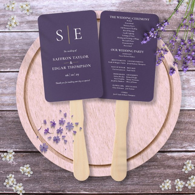 Leque Programa De Casamento De Monogramas Roxos E Dourad (Purple And Gold Monogram Wedding Program Hand Fan)