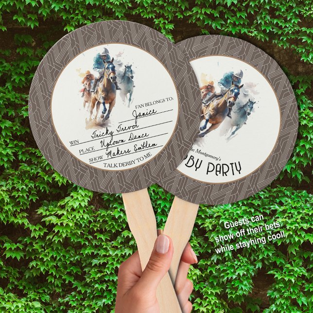 Leque Win Place Show Racecavalo Derby Party Brown (Derby hand fans keep guests cool and they can write their bets on one side.)
