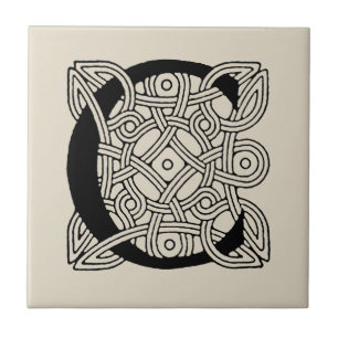 Letra C Vintage Celtic Knot Monograma