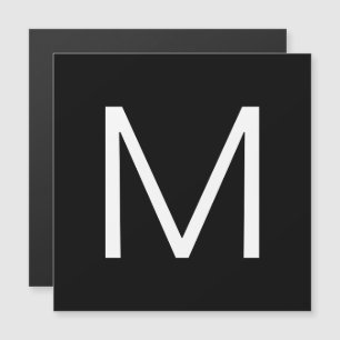 Letra Mínima Negra e Branca Moderna