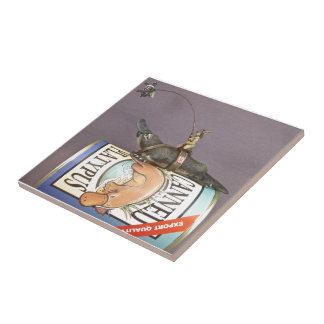 Libby em um platypus em um azulejo