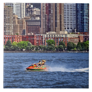 Liberty State Park - Jet Ski no Canal Morris