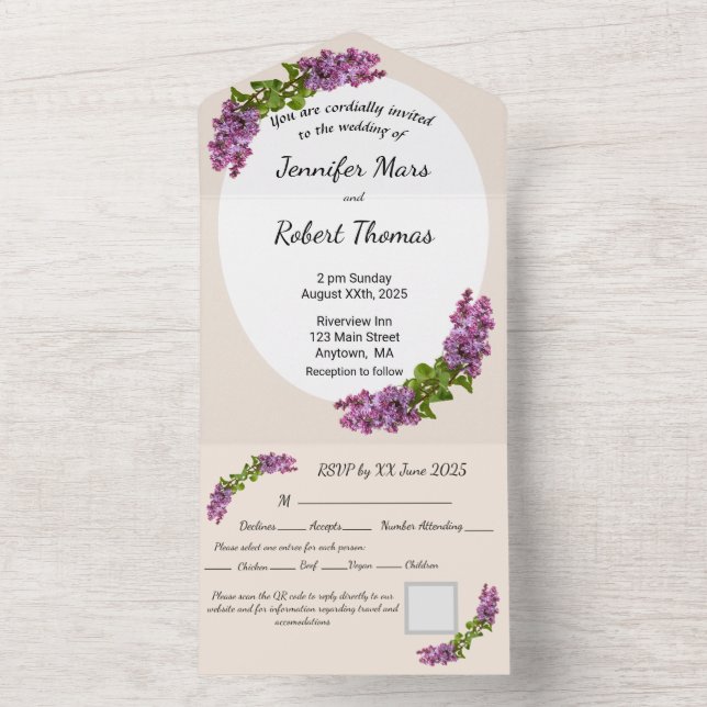 Lilases e Creme em um Convite de Casamento (Inside)