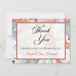 Lindo cartão de agradecimento plano de conchas mar