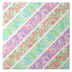 Listras de flores brancas e coloridas