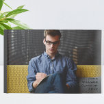 Livro de Convidados de Fotografias<br><div class="desc">Faça seu próprio livro de fotos de convidado simplesmente adicionando uma de suas fotos favoritas! Adicione seu nome, nome da empresa, cotação favorita ou outra mensagem de texto. Este maravilhoso livro fotoconvidado é perfeito para graduações, aniversários, casamentos, aposentadoria, chás, Bar Mitzvah, Quinceanera, banquetes de prêmio, casa aberta e outras ocasiões...</div>