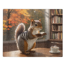 Livro de Leitura de Esquilo com Xícara de Café