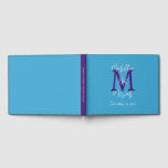 Livro De Visitas Bat Mitzvah Monograma Sky Blue Purple White Sign-i<br><div class="desc">Este elegante e minimalista Bat Mitzvah do partido Guest Book tem um fundo azul-céu,  monograma roxo e texto branco de script. Fácil de personalizar,  basta alterar ou excluir o nome de exemplo e o texto na frente e na coluna. Todos os Direitos Reservados © 2024 Alan & Marcia Socolik.</div>