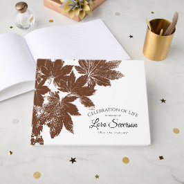 Livro De Visitas Brown Fall deixa celebração do Memorial da Vida