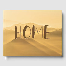 Camadas de ouro do nevoeiro da manhã asas do sol a