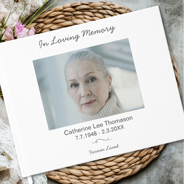 Livro de Visitas de Funeral Simples e Elegante em  (Simple Elegant In Loving Memory Funeral Guest Book)