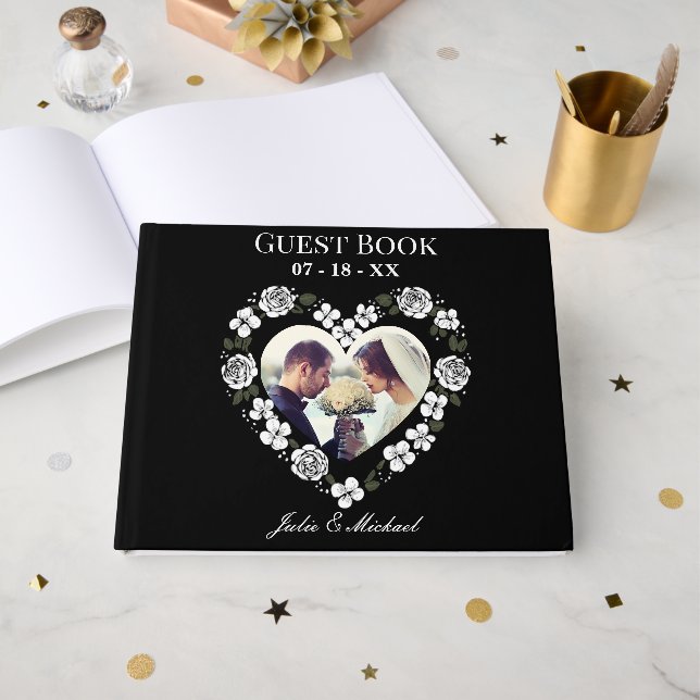 Livro De Visitas Modern Black and White Floral Heart Wedding Guest  (Frente aberta)
