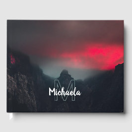 Livro De Visitas Monograma de nuvens, neblina e montanhas