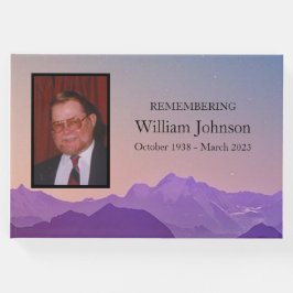 Livro De Visitas Montanhas no Memorial Funeral Dusk