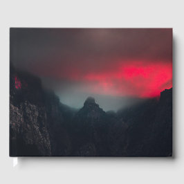 Livro De Visitas Nuvens a arder, nevoeiro e montanhas