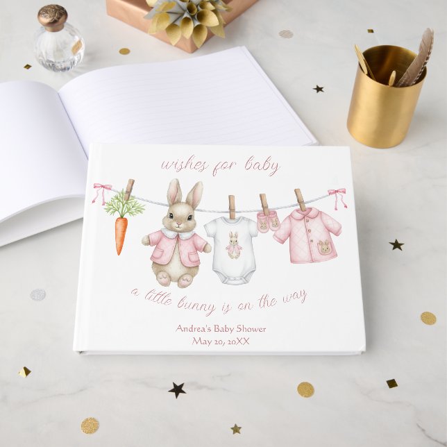 Livro De Visitas Pink Peter the Rabbit Clothesline Baby Shower   (Frente aberta)