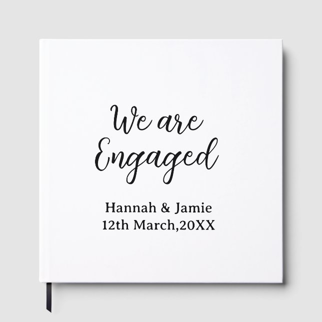 Livro De Visitas We are Engaged couple name date calligraphystylish (Frente)