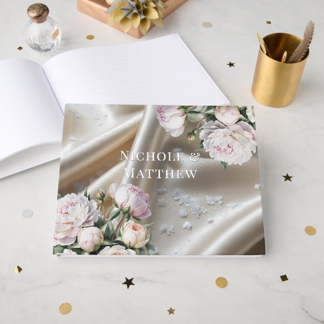 Livro De Visitas White Satin with Roses and Peony Wedding (Frente aberta)