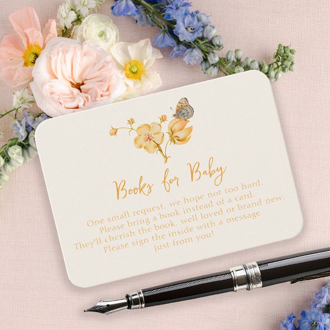 Livros Amarelos de Flor Selvagem para Inserção de  (Criador carregado)