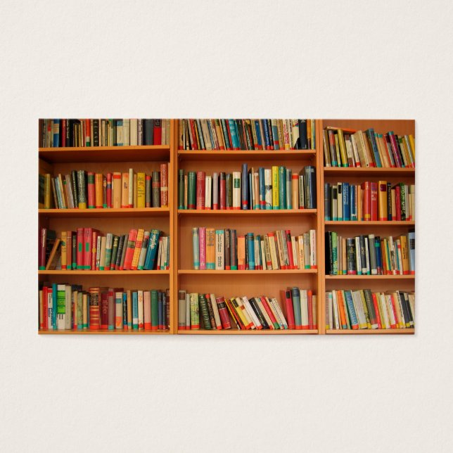 Livros em Segundo Plano (Frente)