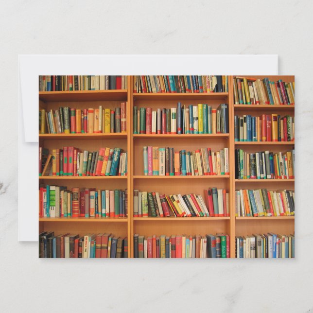 Livros em Segundo Plano (Frente)