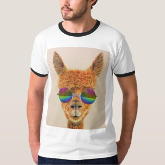 LLAMA COM CAMISETAS DE CAMADAS-T DE ESCRAÇOS DE CA