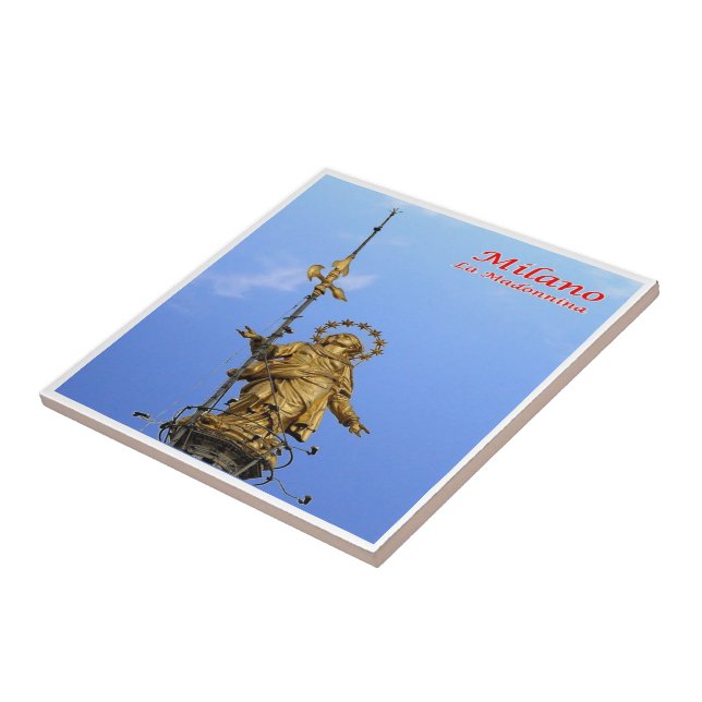 LMD014 MILAN, Madonnina Statue, Itália (Lateral)