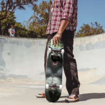 Lobisomem que comeu o skate da vila inteira