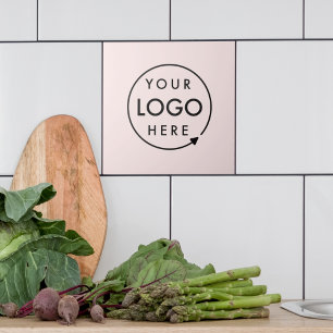 Logotipo comercial   Feminina Rosa Esbranquiçada P