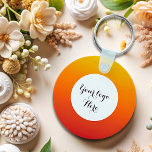 Logotipo frente e verso chaveiro de código QR<br><div class="desc">Este chaveiro personalizado é uma fusão de estilo e funcionalidade, com seu logotipo exclusivo em um ou em ambos os lados, criando um incrível impacto visual. O código QR do outro lado leva a um conteúdo digital valioso, fazer-o perfeito para fins de marca e marketing. Feito com precisão, esta chaveiro...</div>
