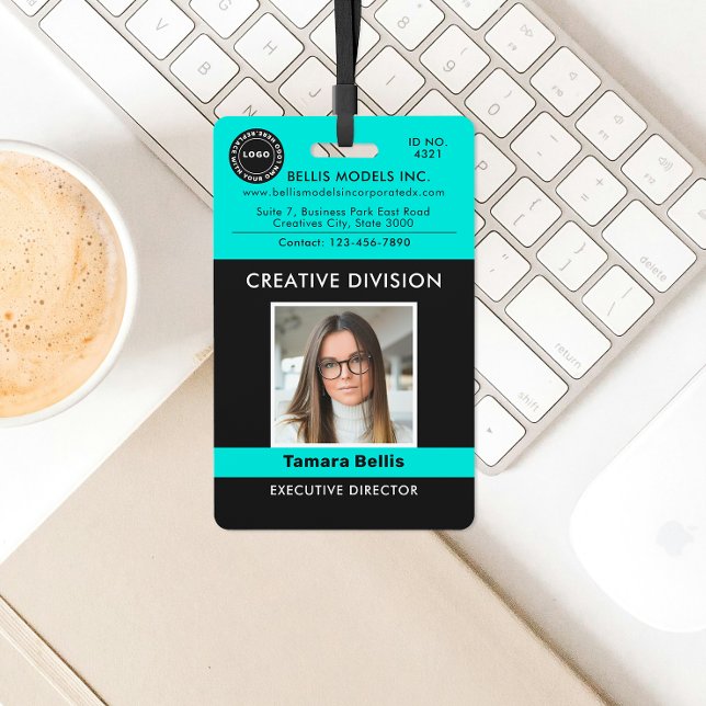 Logotipo moderno, Crachá da empresa QR (Criador carregado)