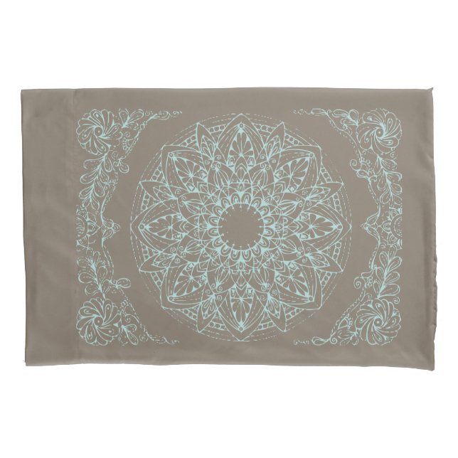 Lotus On Beach - Pillowcase (Frente)