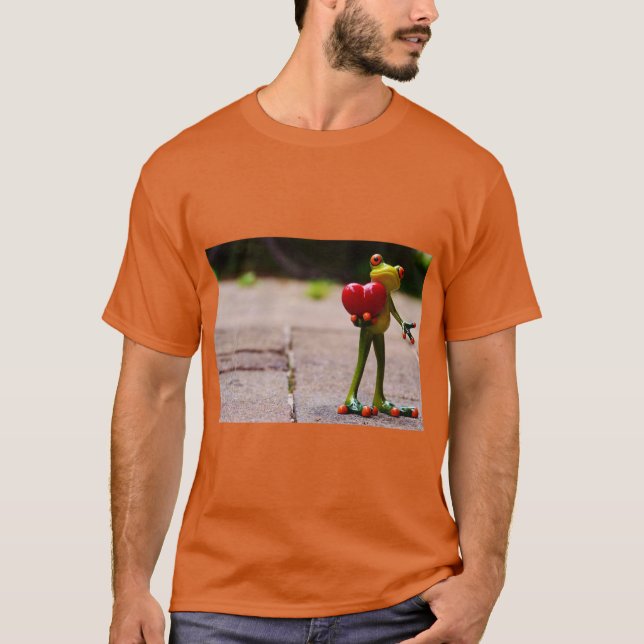 LOVE – Camiseta de Expressão Atemporal (Frente)