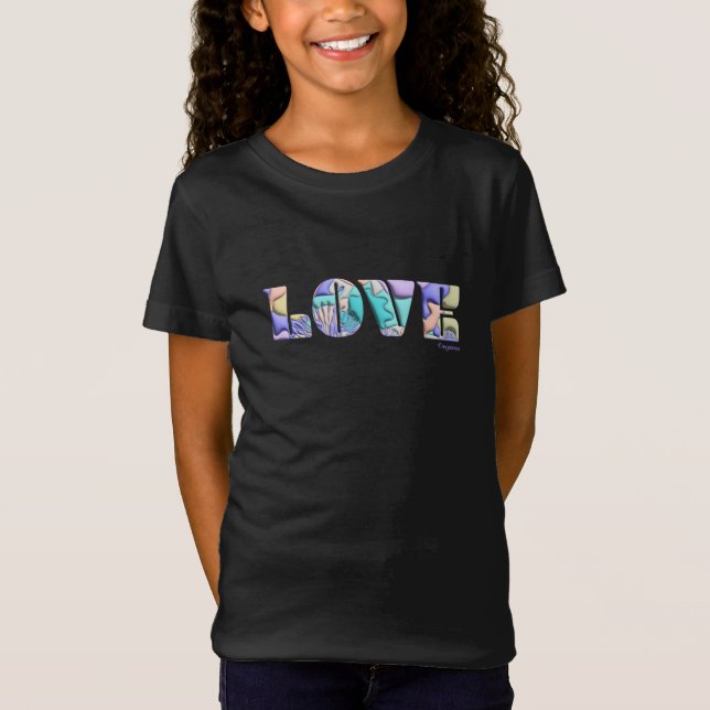 LOVE Camiseta Preta Moderna Gráfica 3D Única e Leg (Frente)