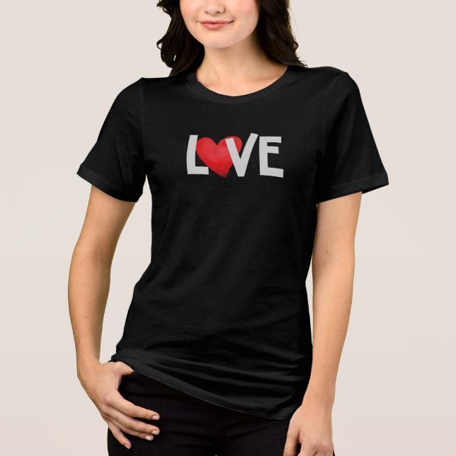 LOVE Modern Heart Graphic Tee (Frente)