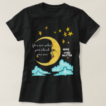 Lua e estrelas Mente sobre a camisa Matter olho ma