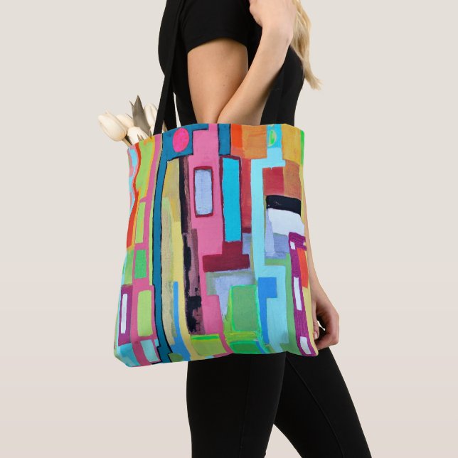 Lua Sobre Miami Tote Bag (Close Up)