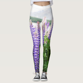 Lupins na natureza selvagem Leggings