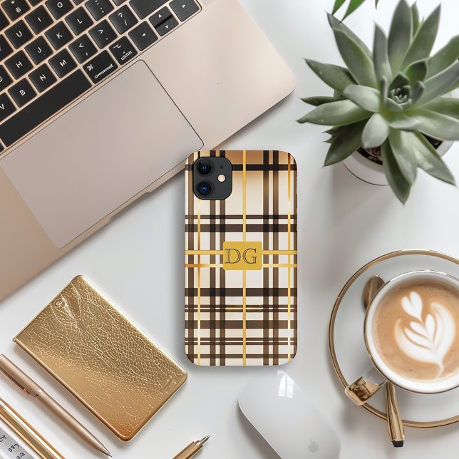 Luxe Classic Taupe e capas de iphone de Xadrez Dou (Stylish Luxe Classic Tan and Beige Plaid iPhone Case )