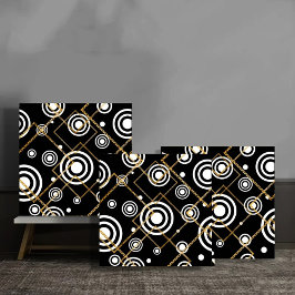 Luxury Black and White CirclesGold Chain Geometric