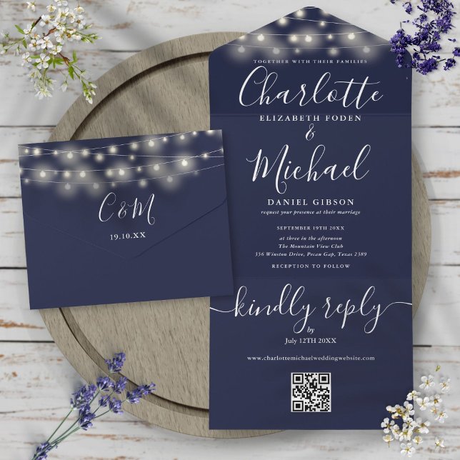 Luzes de Corda Azul Marinho com Código QR Monogram (Navy Blue String Lights QR Code Monogram Wedding All In One Invitation)
