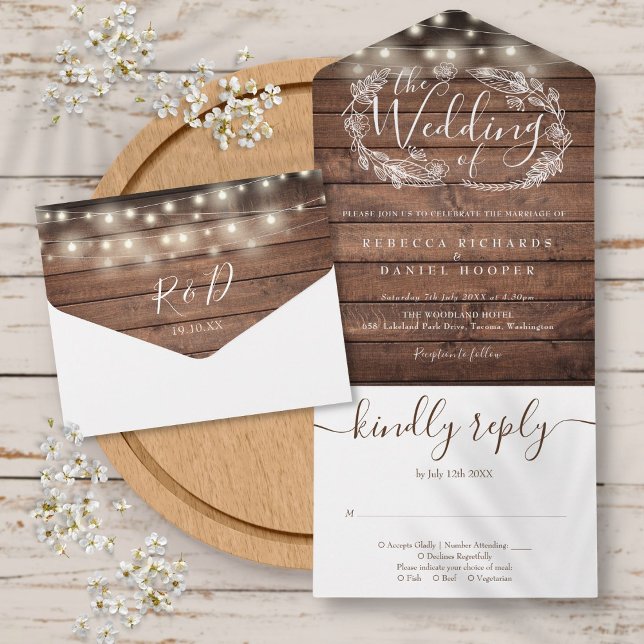 Luzes de Corda de Madeira Rústica Floral Casamento (Rustic Wood String Lights Script Floral Wedding All In One Invitation)