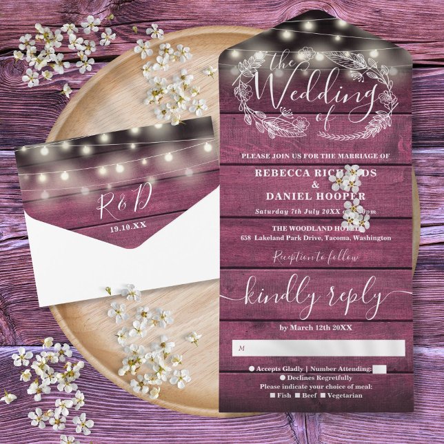 Luzes de Corda de Madeira Vermelha Rústica para Ca (Rustic Red Wood String Lights Floral Wedding All In One Invitation)