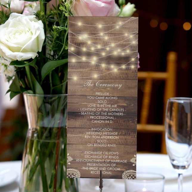 Luzes de madeira e cordas russas | Programa Casame (Rustic Wood & String Lights | Lace Wedding Program)