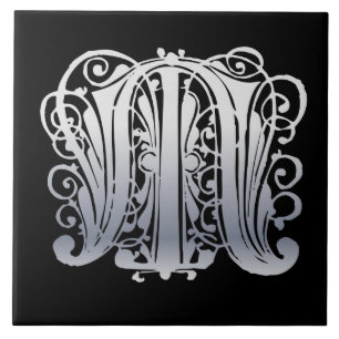 M Monogramas Silver Lace em Azulejo Preto Cerâmic