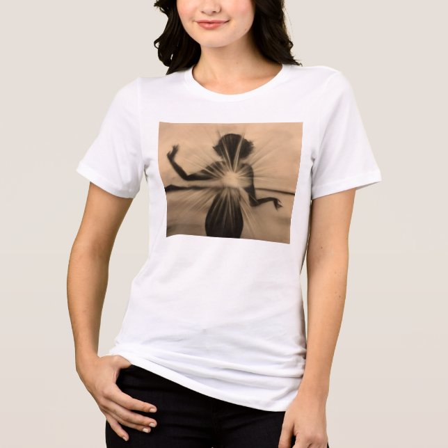 M&S Artistic Tee – Elegant & Unique (Frente)