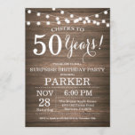 Madeira de convite à apresentação de aniversário d<br><div class="desc">Rustic Surprise 50th Birthday Invitation Wood Background com luzes de cordas. 13 15 16º 18º 20 21 rua 30 40º 50º 80 de 60º 70 de 100º, qualquer idade. Aniversário Adulto. Mulher ou Festa de aniversário masculina. Para mais personalização, clique no botão "Personalizar" e use a ferramenta design para modificar...</div>